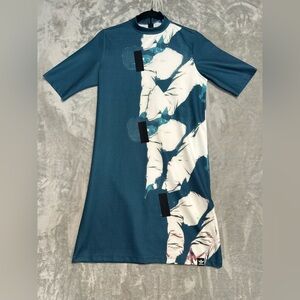 Adidas Collective Memories Shift Dress Women’s Small Blue High Neck